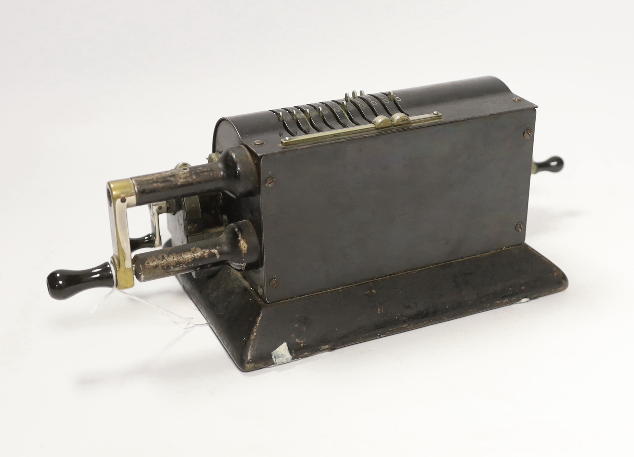 An early twentieth century Russian Original Odhner Arthmometer mechanical pinwheel calculator, 34cm wide